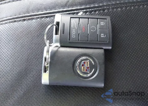 2013 Cadillac Srx Performance Collection z USA, uszkodzony, nr VIN 3GYFNHE38DS592074